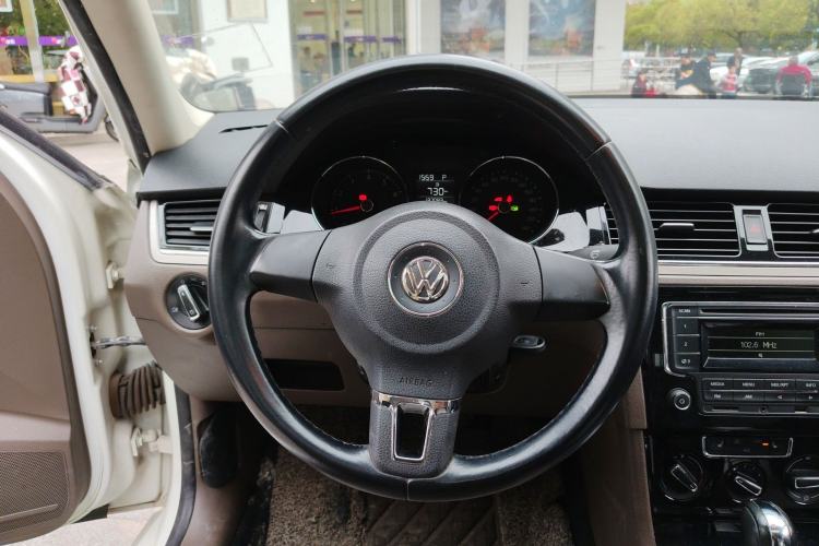Used Volkswagen Bora 2013 1.6L Automatic Comfort Model