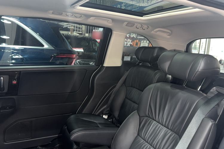 Used Honda Odyssey 2021 2.0L Rui·Luxury Edition Interior 2