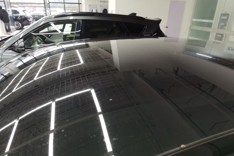 Used VOYAH PASSION 2024 PHEV Four-Wheel Drive Ultra-Long Range Flagship Model Roof