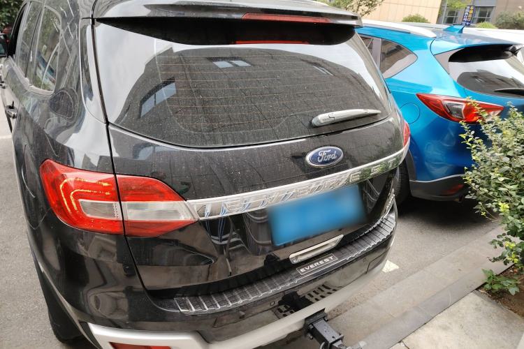 Used Ford Everest 2017 2.0T Gasoline Automatic 4x4 Luxury Edition 5 Seats
