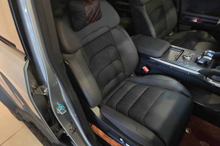 Used JETOUR Traveler 2023 2.0T All-Wheel Drive Conquer PRO
