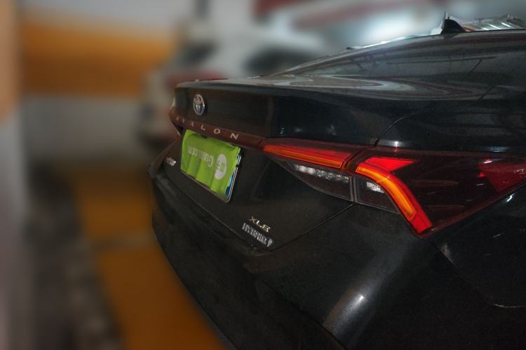 Used Toyota Avalon 2023 Dual-Motor 2.5L XLE Prestige Edition Rear
