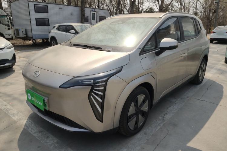 Used AION Y 2023 Younger