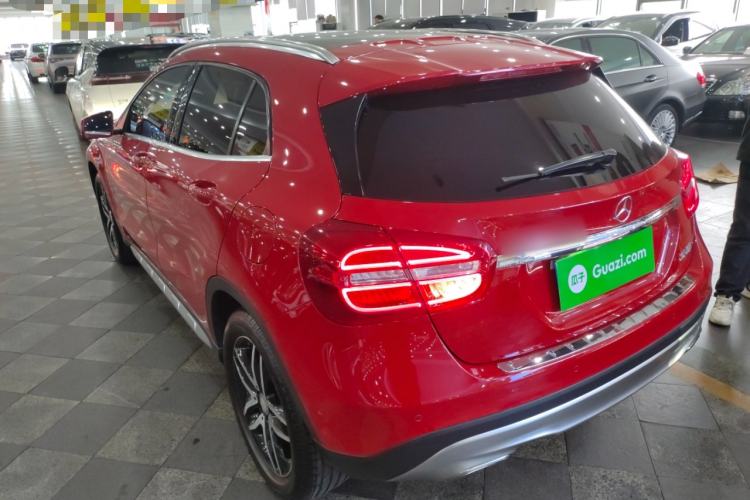 Used Mercedes-Benz GLA 2016 GLA 200 Fashion Model Rear Left 45 Deg