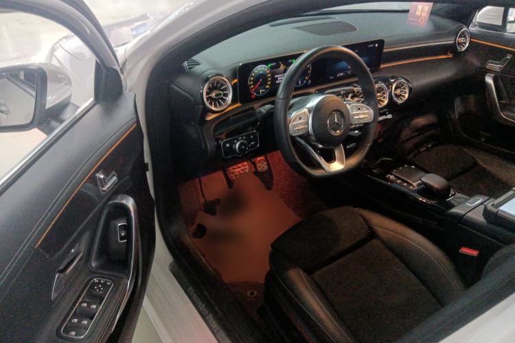 Used Mercedes-Benz A-Class 2020 Restyled A 200 L Sport Sedan Fashion Version Driver Seat