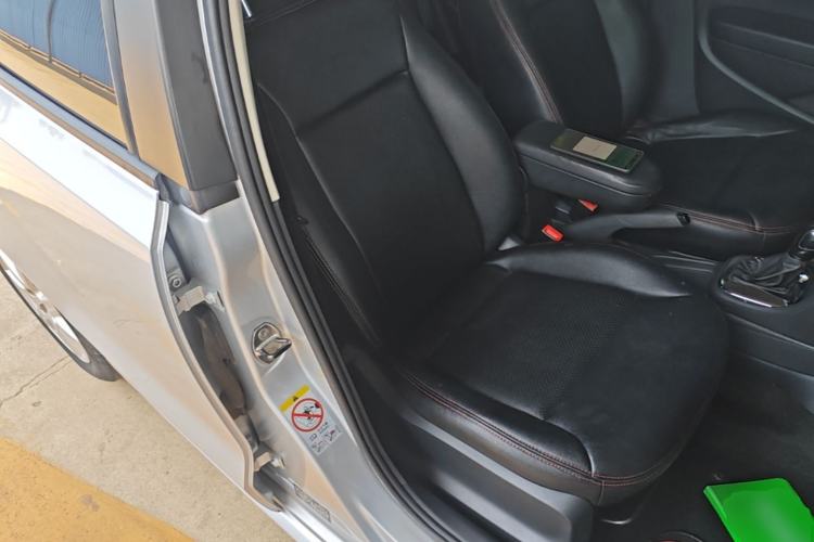 Used Volkswagen Polo 2013 1.4L Automatic Comfort Edition
