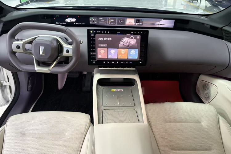 Used Avatr 12 2025 Max Extended-Range Edition
