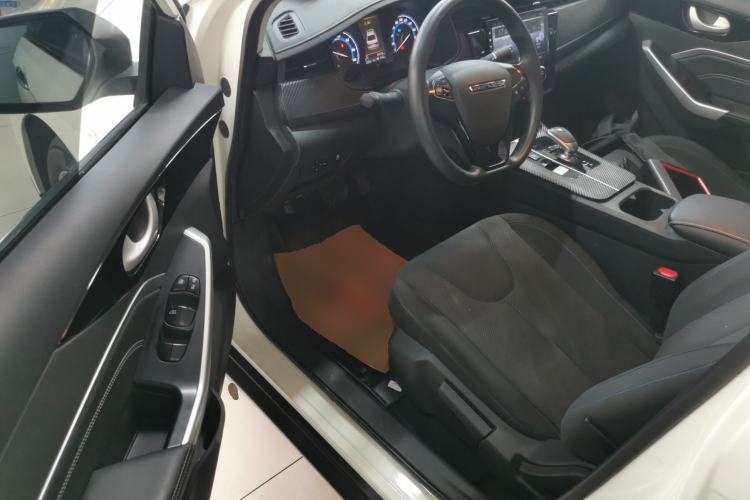 Used Venucia D60EV 2023 PLUS Comfort Edition CI Model Driver Seat