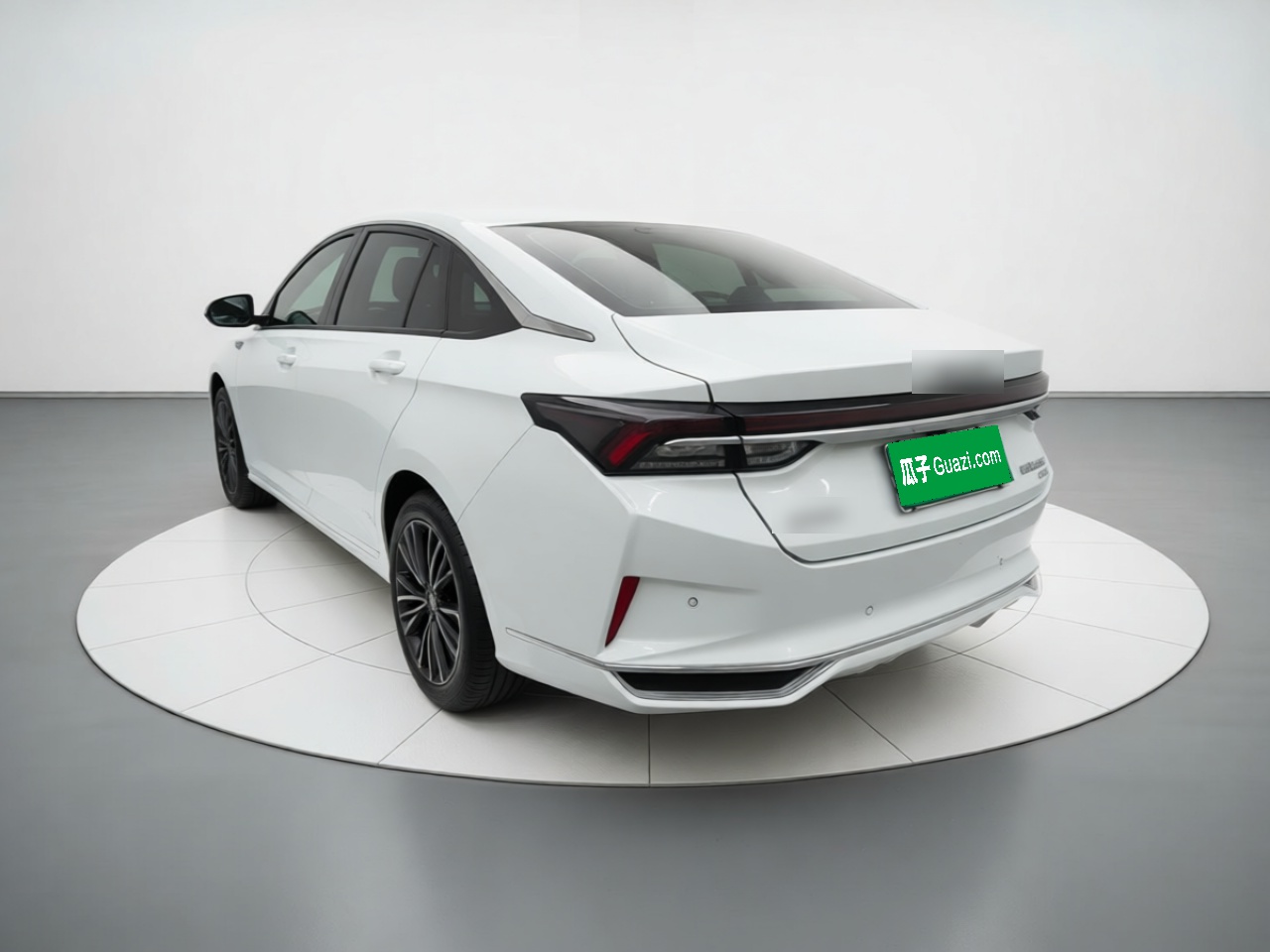 Dongfeng Aeolus Yixuan MAX 2023 1.5T Super-Powered Dad Edition — снимка 4