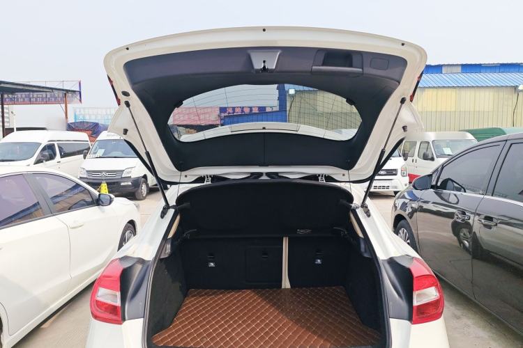 Used Mercedes-Benz GLA 2016 GLA 200 Sport Edition Trunk