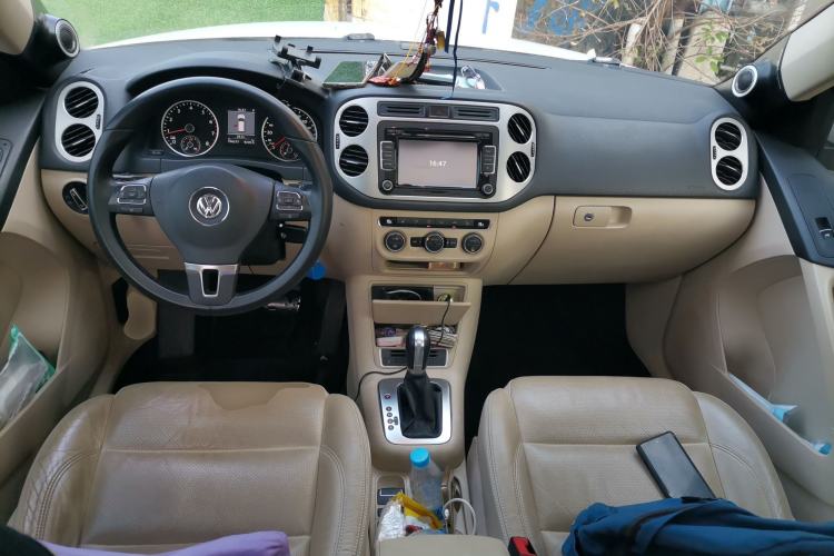 Used Volkswagen Tiguan 2013 1.8TSI Automatic Two-Wheel Drive Luxury Model Center Console