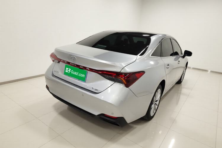 Used Toyota Avalon 2024 Dual-Motor 2.0L Luxury Edition