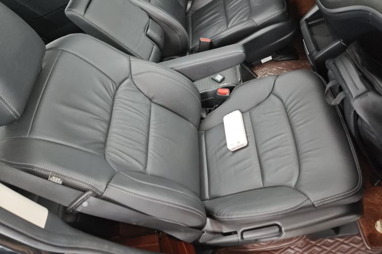 Used Honda Elysion 2016 2.4L Luxury Edition Right Front Seat