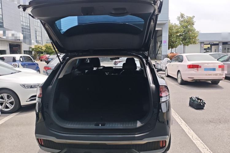 Used Kia Sportage (Chinese Domestic Model) 2023 2.0T Two-Wheel-Drive Prestige Edition
