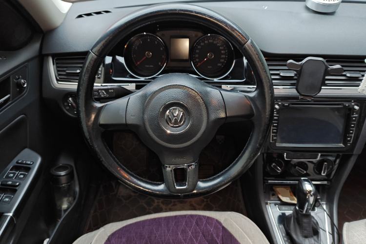 Used Volkswagen Bora 2014 1.6L Automatic Comfort Model
