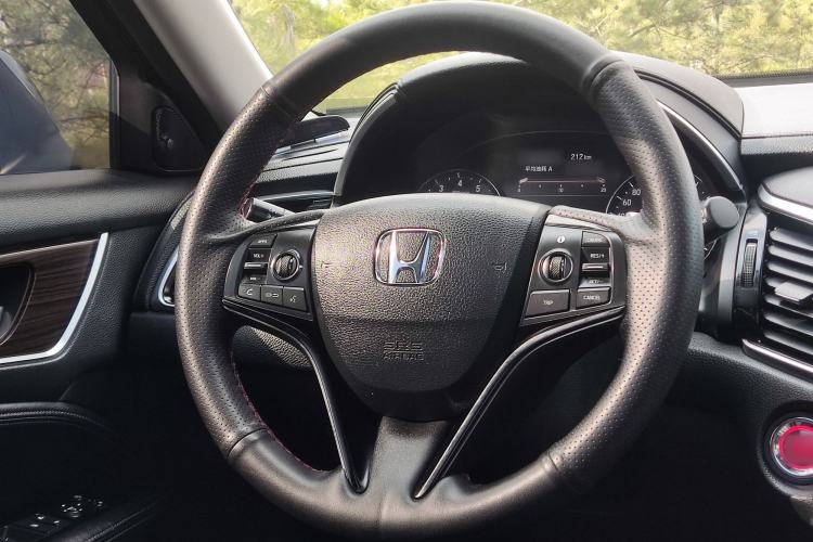 Used Honda Avancier 2017 240TURBO Two-Wheel Drive Comfort Version
