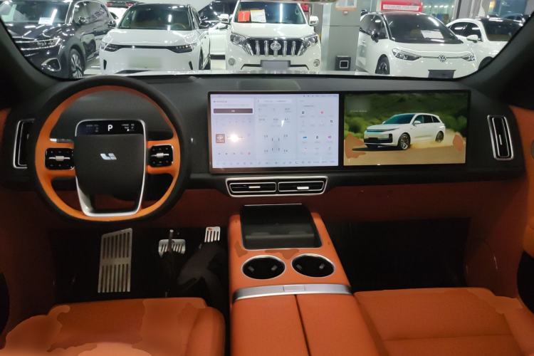 Used Li Auto L7 2023 Pro Model
