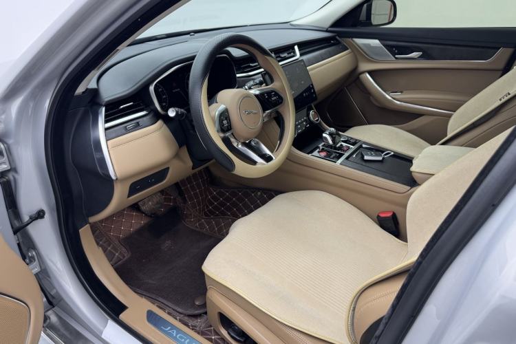 Used Jaguar XFL 2024 2.0T P250 Two-Wheel Drive Prestige Luxury Edition