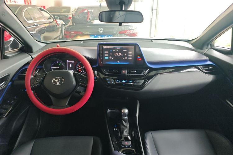 Used Toyota C-HR 2020 2.0L Leading Edition
