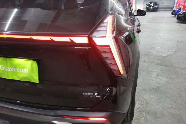 Used Geely Auto FX11 2023 1.5TD DCT Prestige Edition
