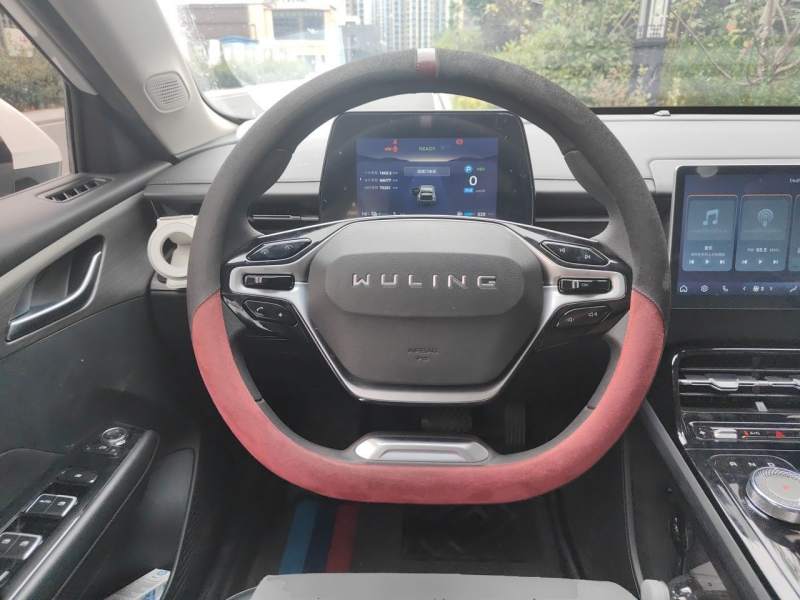 Used Wuling Xingguang 2023 70 Standard Edition — 6