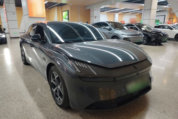 Used Lynk & Co Z10 2025 95 kWh 766 km Range Rear-Wheel Drive Max