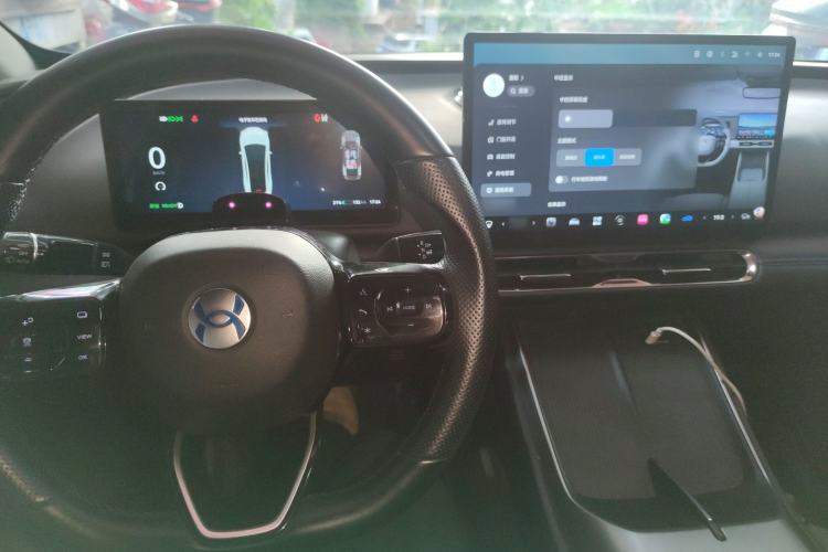 Used Hycan A06 2022 630C Center Console