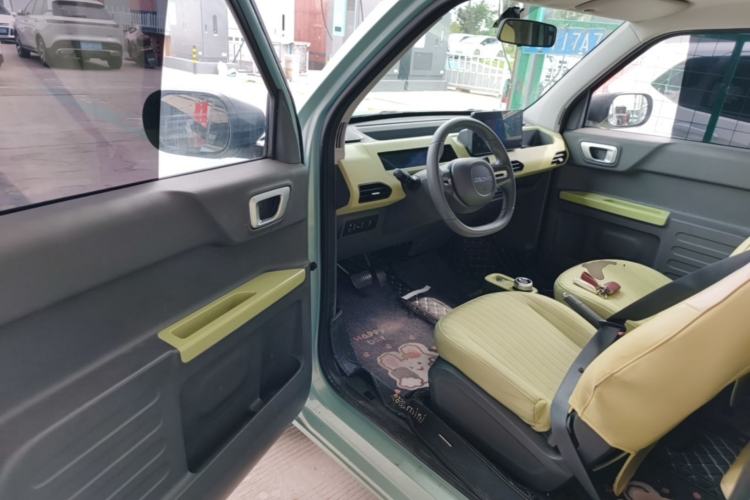 Used Geely Galaxy Panda 2023 Panda Mini 200km Dynamic Bear
