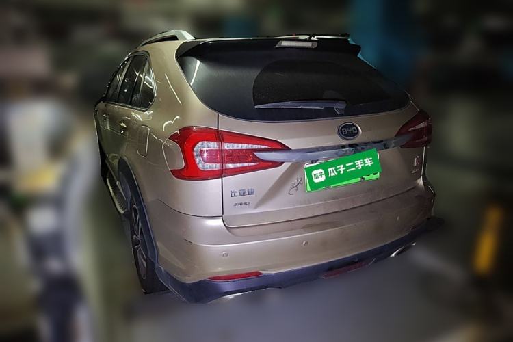 Used BYD Tang New Energy 2015 2.0T Four-Wheel-Drive Flagship Model