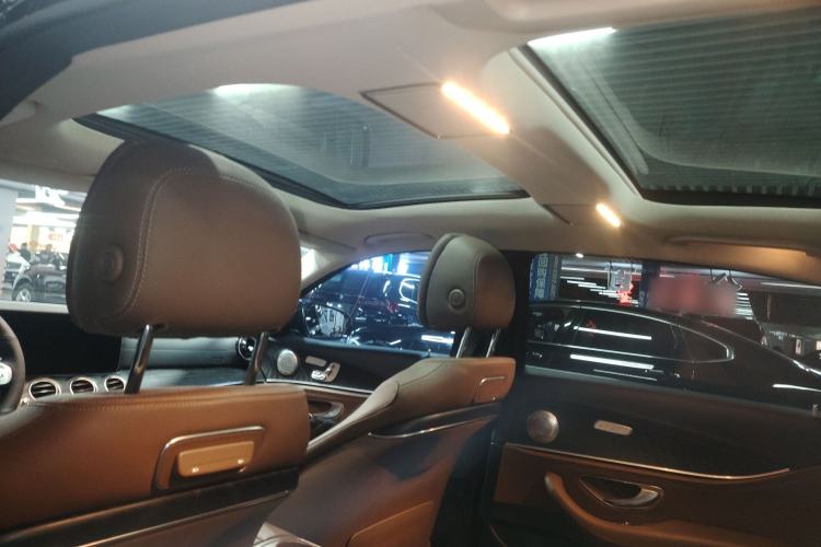 Used Mercedes-Benz E-Class 2019 E 300 L Sporty and Stylish Model
