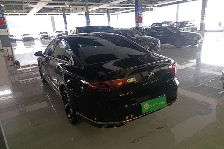 Used Volkswagen Magotan 2023 2 Million Units Limited Edition 330TSI DSG Leading Version Exterior 2