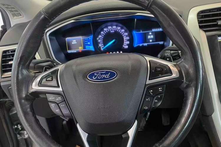 Used Ford Mondeo 2013 2.0L GTDi 200 Luxury Model