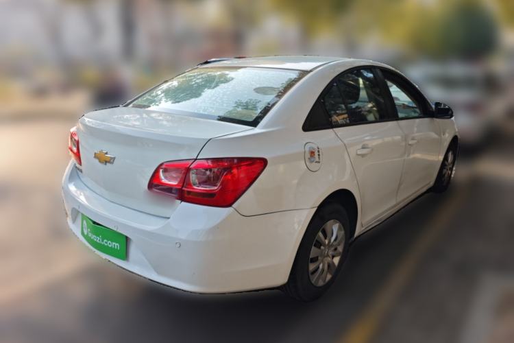 Used Chevrolet Cruze 2015 1.5L Classic SL MT