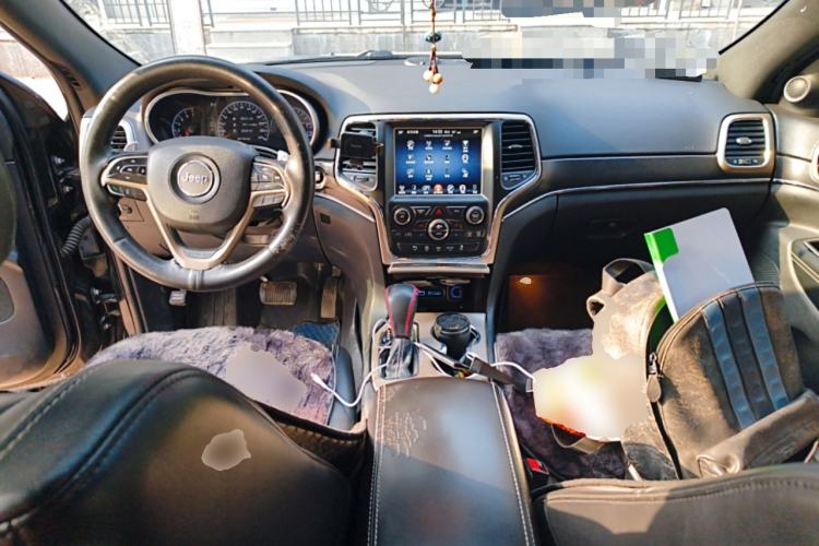 Used Jeep Grand Cherokee 2017 3.6L Elite Navigation Edition
