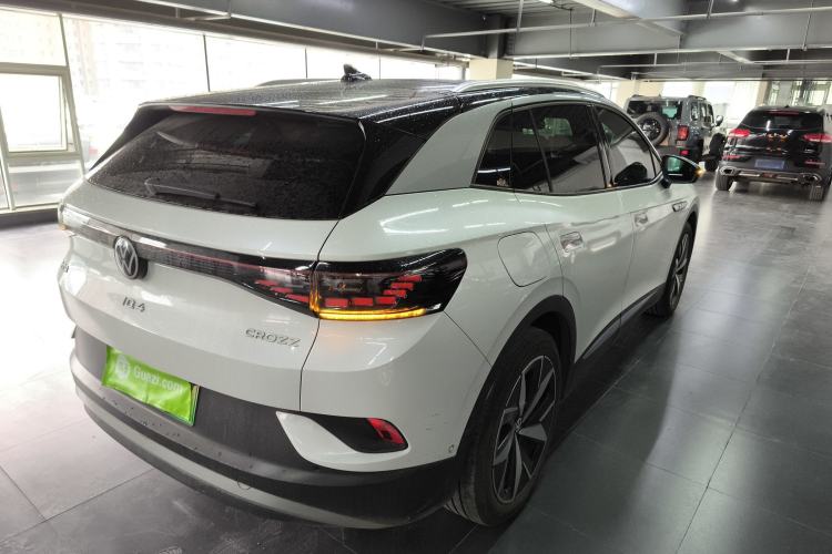 Used Volkswagen ID.4 CROZZ 2022 Long-Range Lite PRO Edition Rear Right 45 Deg