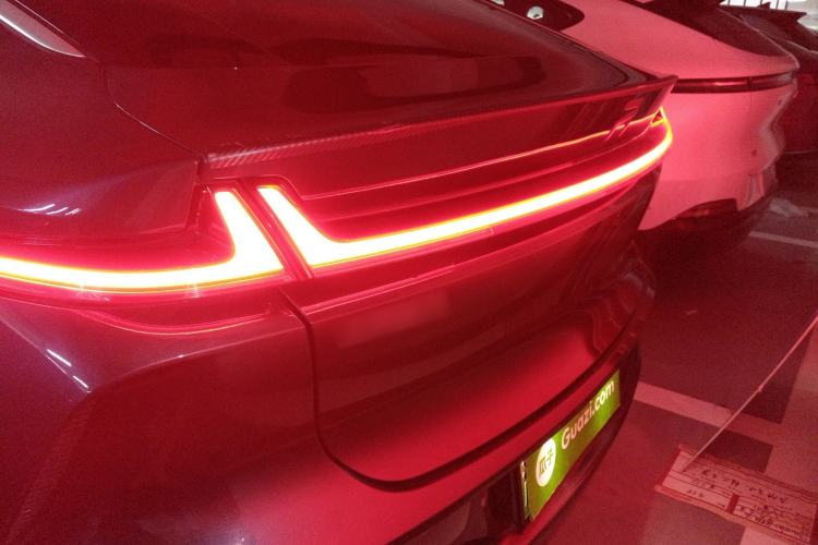 Used Rising R7 2022 High-Performance Advanced Edition
