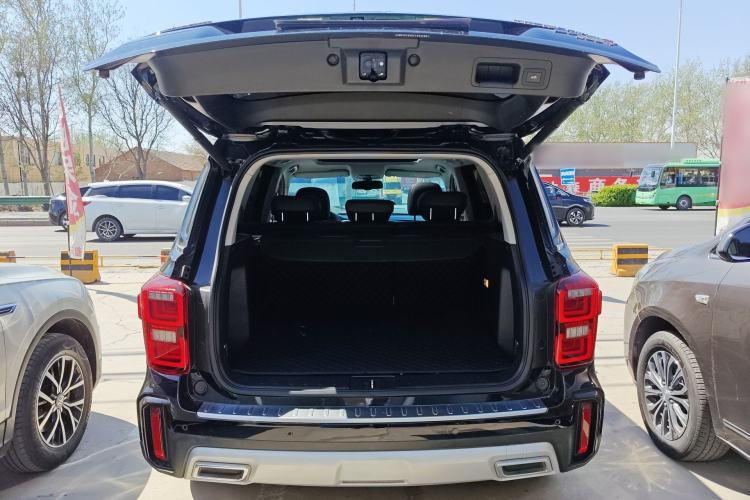 Used GAC Trumpchi GS8 2020 GS8S 390T Two-Wheel Drive Prestige Edition Trunk