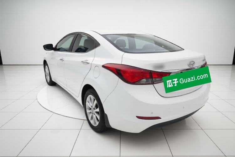 Used Hyundai Elantra (5th Generation / Langdong) 2016 1.6L Manual Luxury Model
