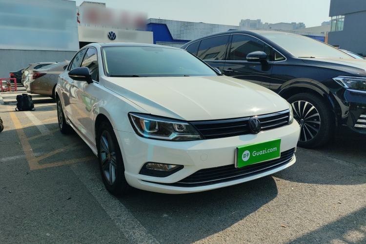 Used Volkswagen Lamando 2017 280TSI DSG Comfort Edition
