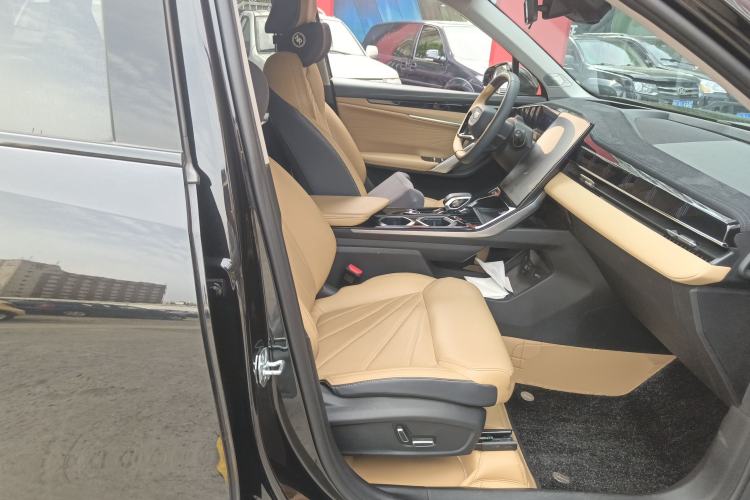 Used Geely Auto FX11 2023 2.0TD DCT Flagship Version