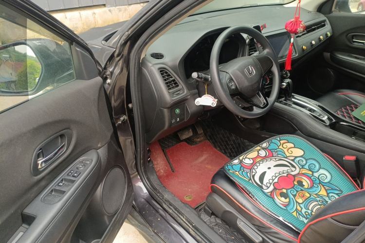 Used Honda Vezel 2017 1.5L CVT 2WD Comfort Model Driver Seat