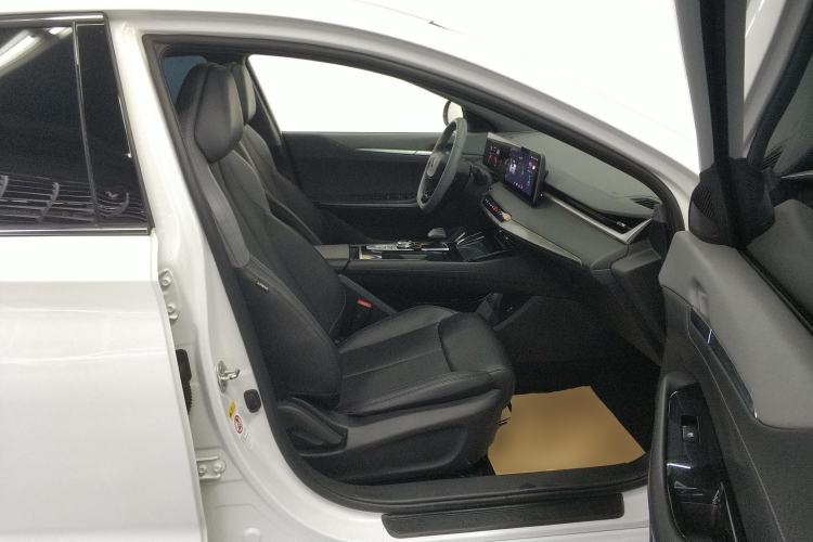 Used Changan Ruicheng PLUS 2023 1.5T DCT Prestige Edition
