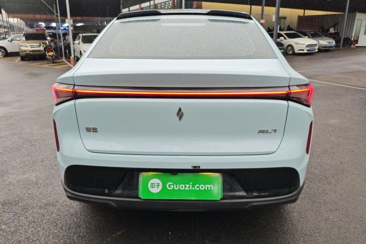 Used Livan Livan 7 2023 450 km – Chasing Clouds