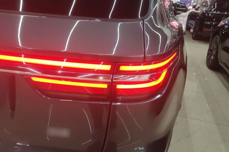 Used Li Auto ONE 2020 Extended-Range 6-Seater Version
