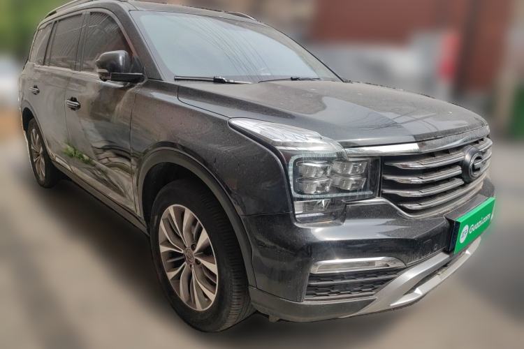 Used GAC Trumpchi GS8 2017 320T Two-Wheel Drive Luxury Smart Connectivity Version (7 Seats) Front Right 45 Deg