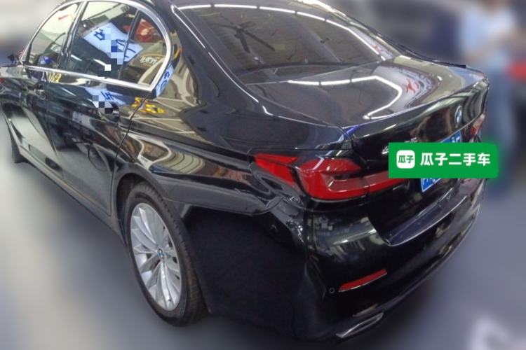 Used BMW 5 Series 2021 Updated Version 525Li Luxury Package Rear Left 45 Deg