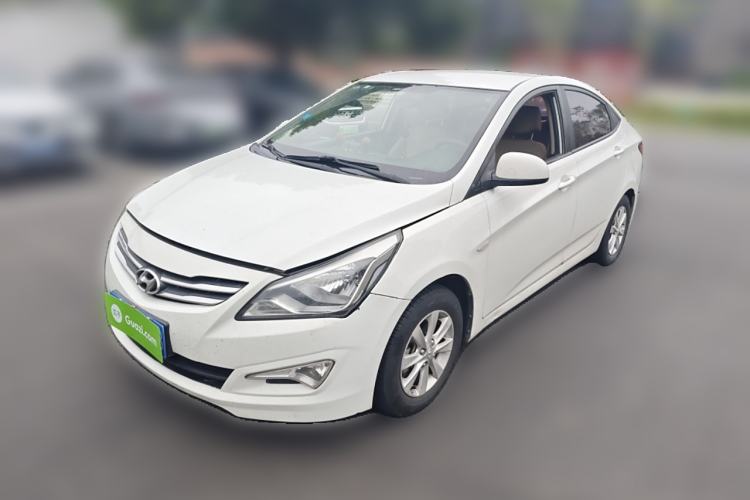 Used Hyundai Verna (older generation) 2014 1.4L Manual Smart GLS Trim