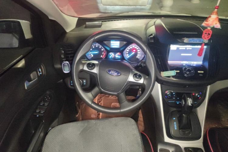 Used Ford Kuga 2015 1.5L GTDi Two-Wheel-Drive Comfort Model