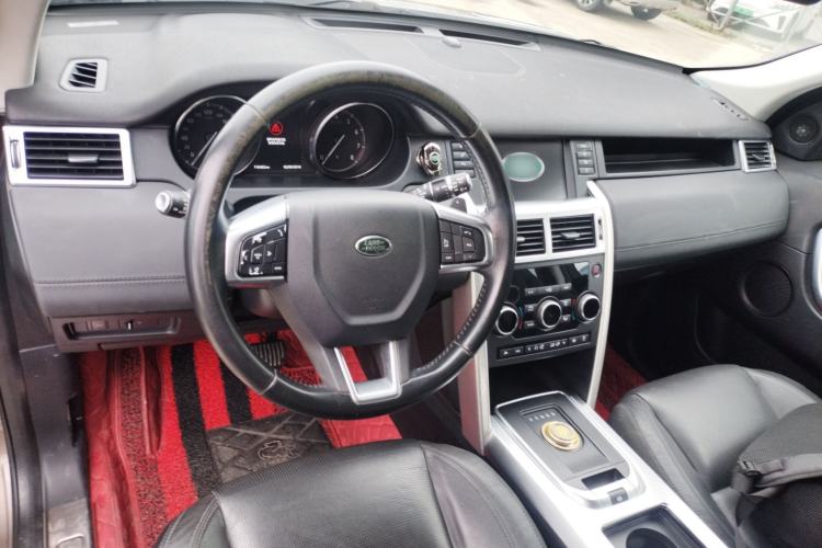 Used Land Rover Discovery Sport 2016 2.0T SE
