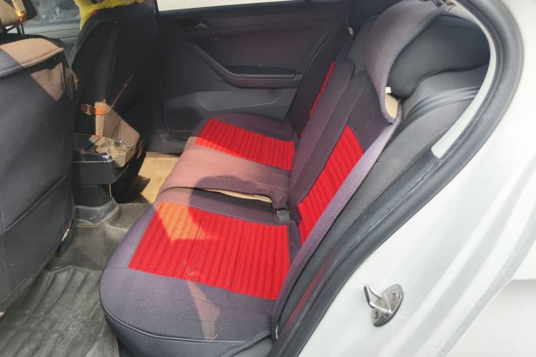 Used Volkswagen Jetta 2017 1.5L Automatic Fashion Model Left Rear Seat